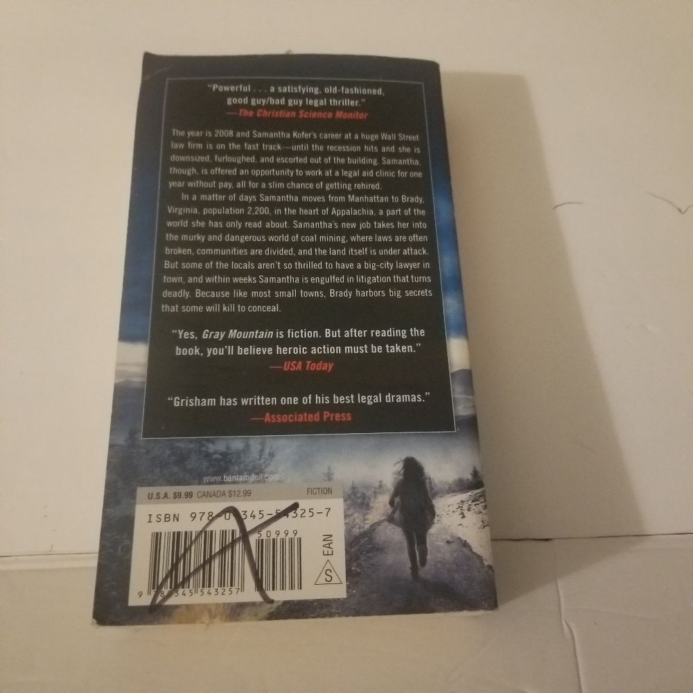 Gray Mountaib by John Grisham * - Picture 2 of 2